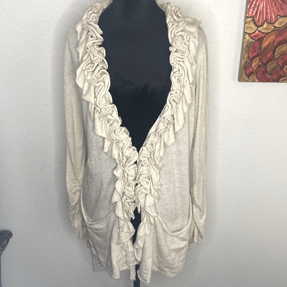 Soft and cute!    Chelsea & Theodore cream color 1 latch lightweight sweater